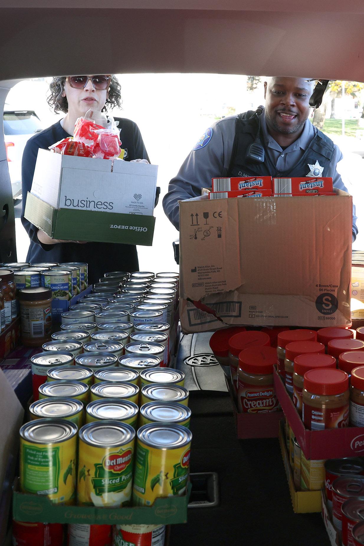 Reno County Partners with United Way for Rapid-Response Food Drive - News Image